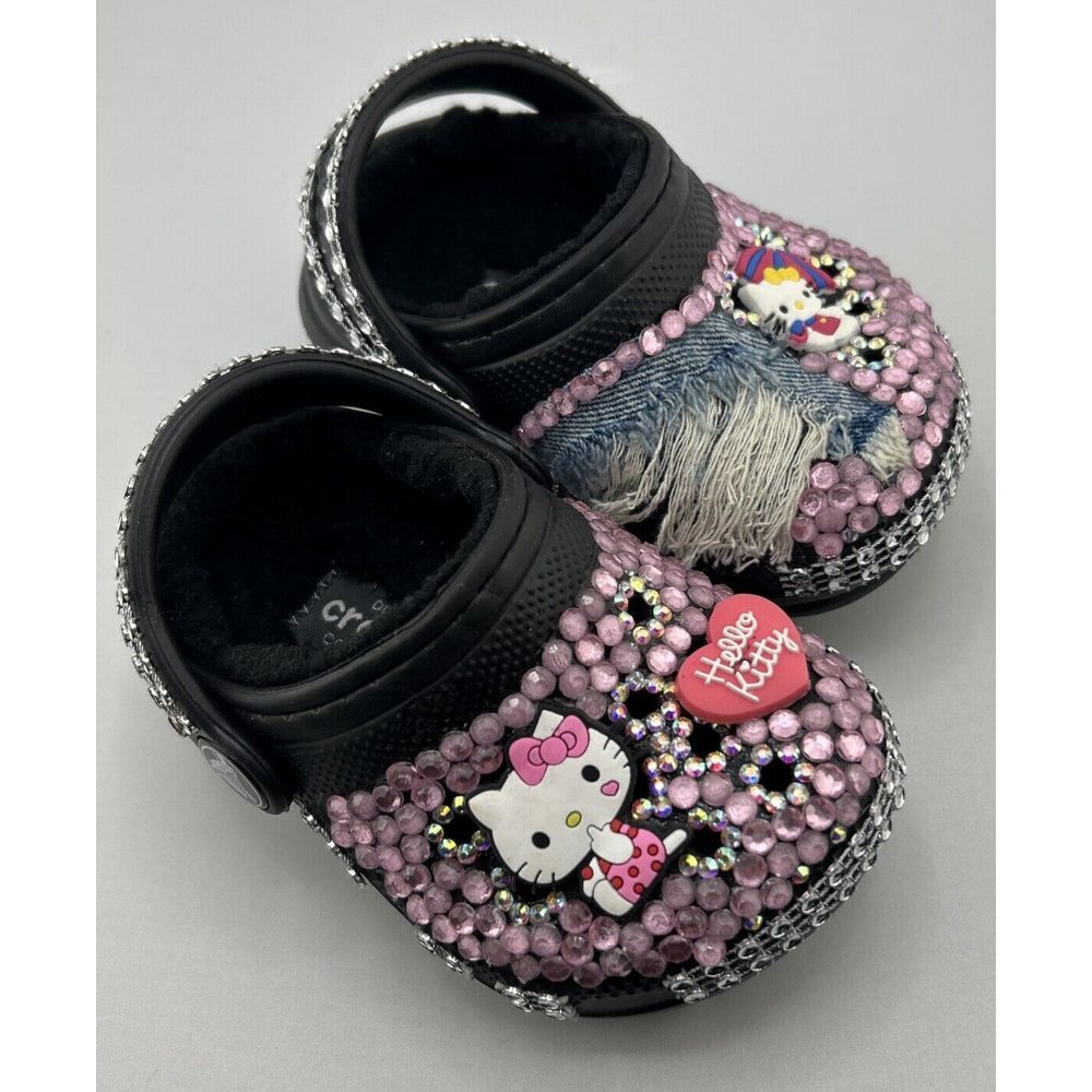 Unique One of a Kind - Hello Kitty Crocs - Dual Comfort - Size: C4